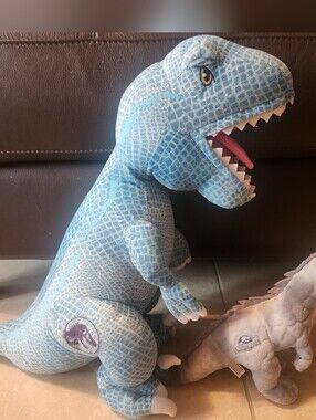 Jurassic World Plush Dinosaurs Set Of 2
